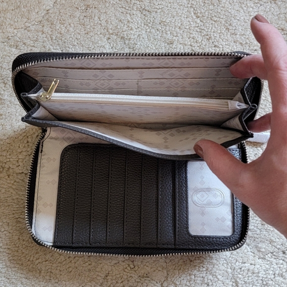 Jewell by Thirty One tote and wallet set - Picture 4 of 5